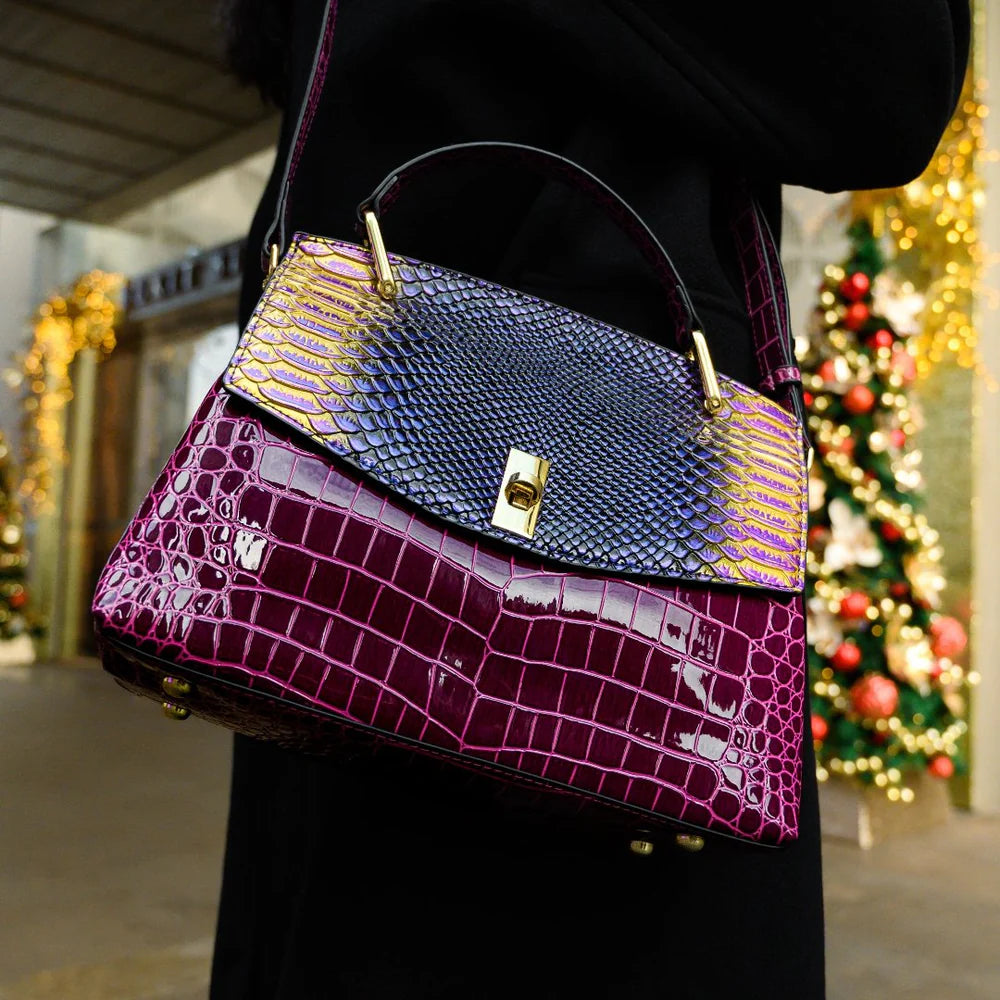 VERSATILE ATMOSPHERIC SHOULDER BAG