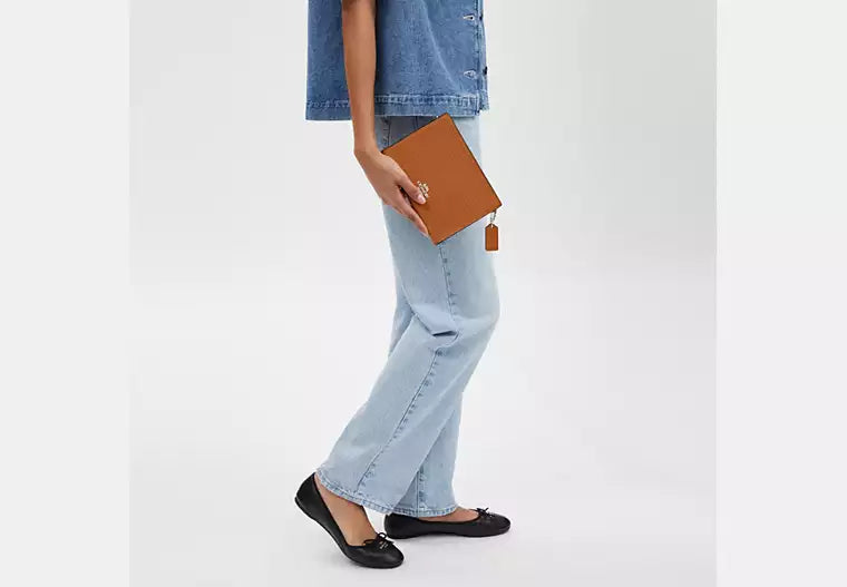 Slim Crossbody